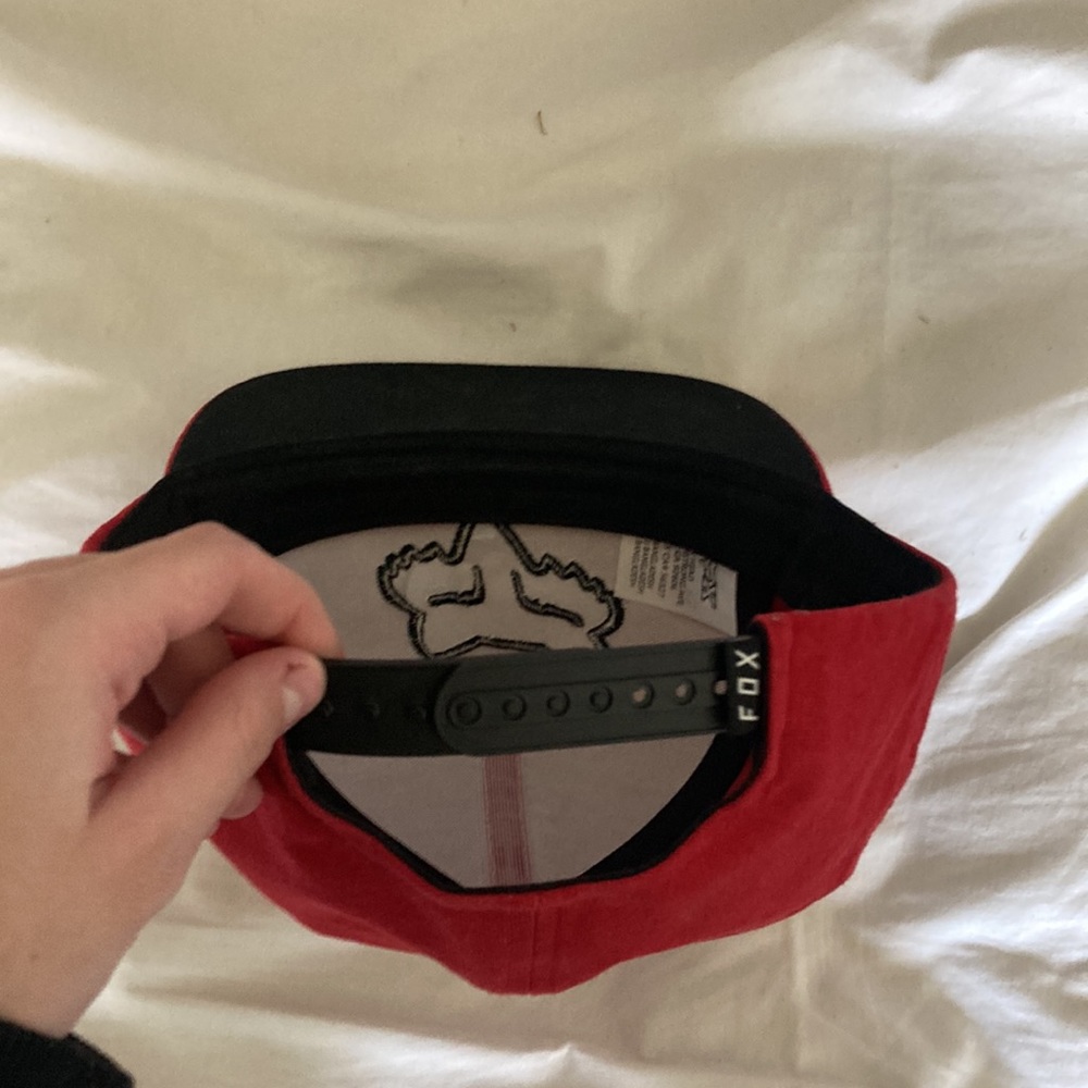 red fox hat - Picture 2 of 3
